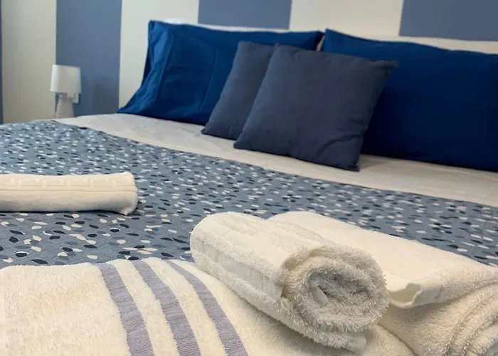 Blueinfinityroom ゲストハウス 3*