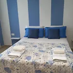Blueinfinityroom Guest house 4*