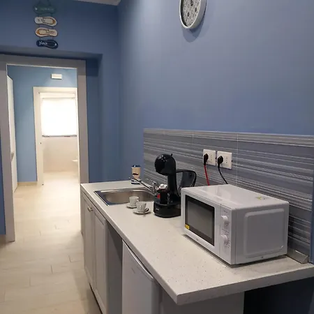 Blueinfinityroom Guest house