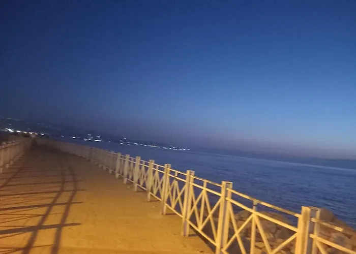 Blueinfinityroom Гостевой дом 3*